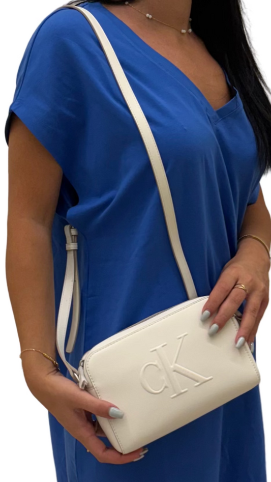 Calvin Klein - White Crossbody bag