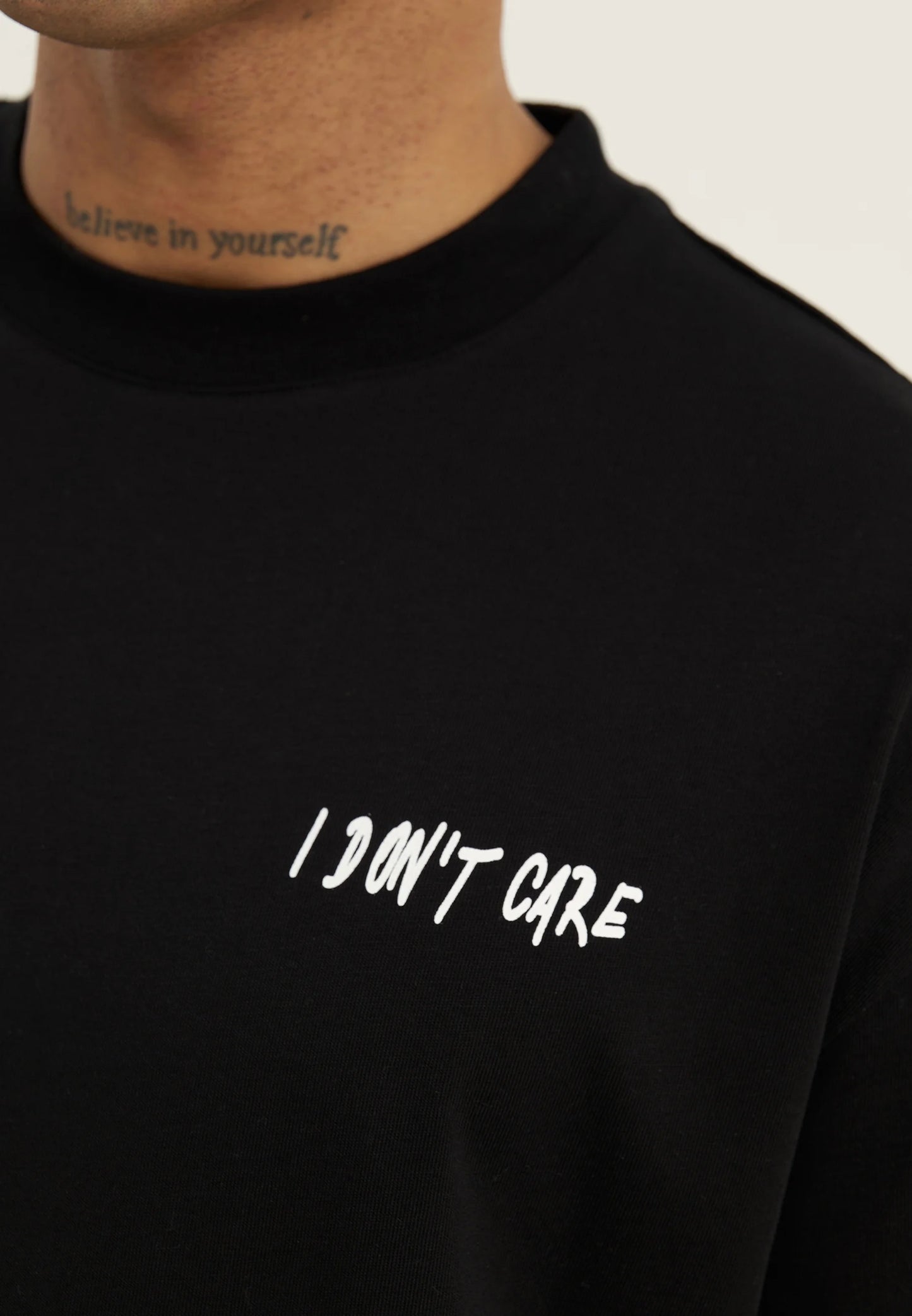 UNISEX - Don't Care T-Shirt - Black