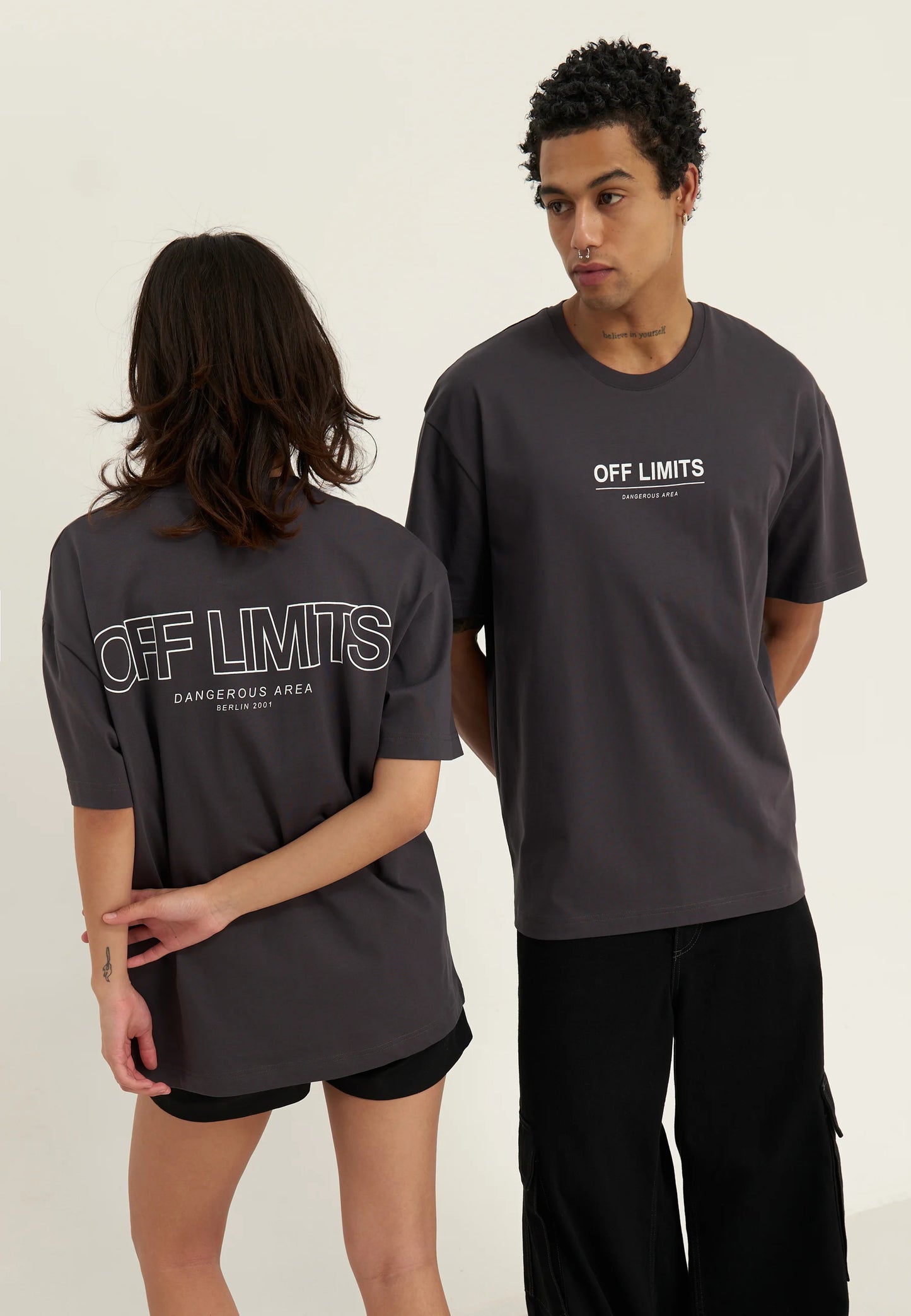 UNISEX - OFF LIMITS T-Shirt - Dark grey